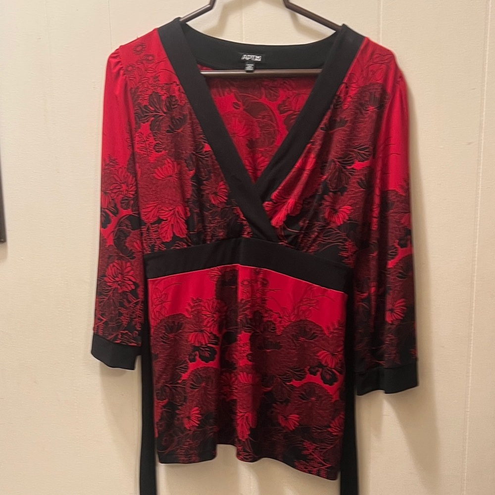 Apt. 9 Red and Black Floral Blouse